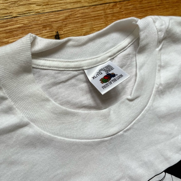 Vintage Toronto Star T-Shirt / XL / 90s / CoRriGaN Toronto Star / Single Stitch - Picture 3 of 5